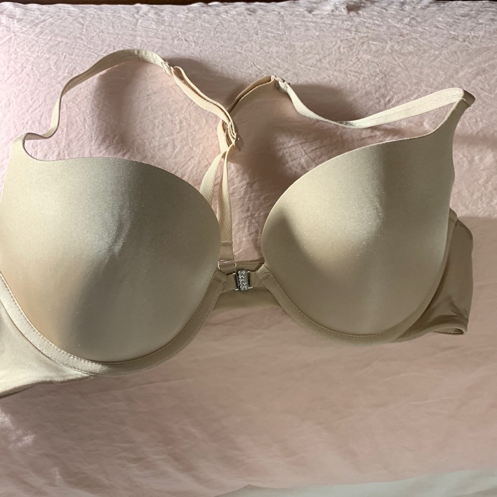 La Senza cleavage Bra.